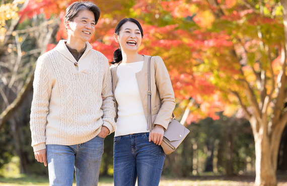 50代からの新たな出会いはここに！ | 結婚相談所 | アイマリ倶楽部